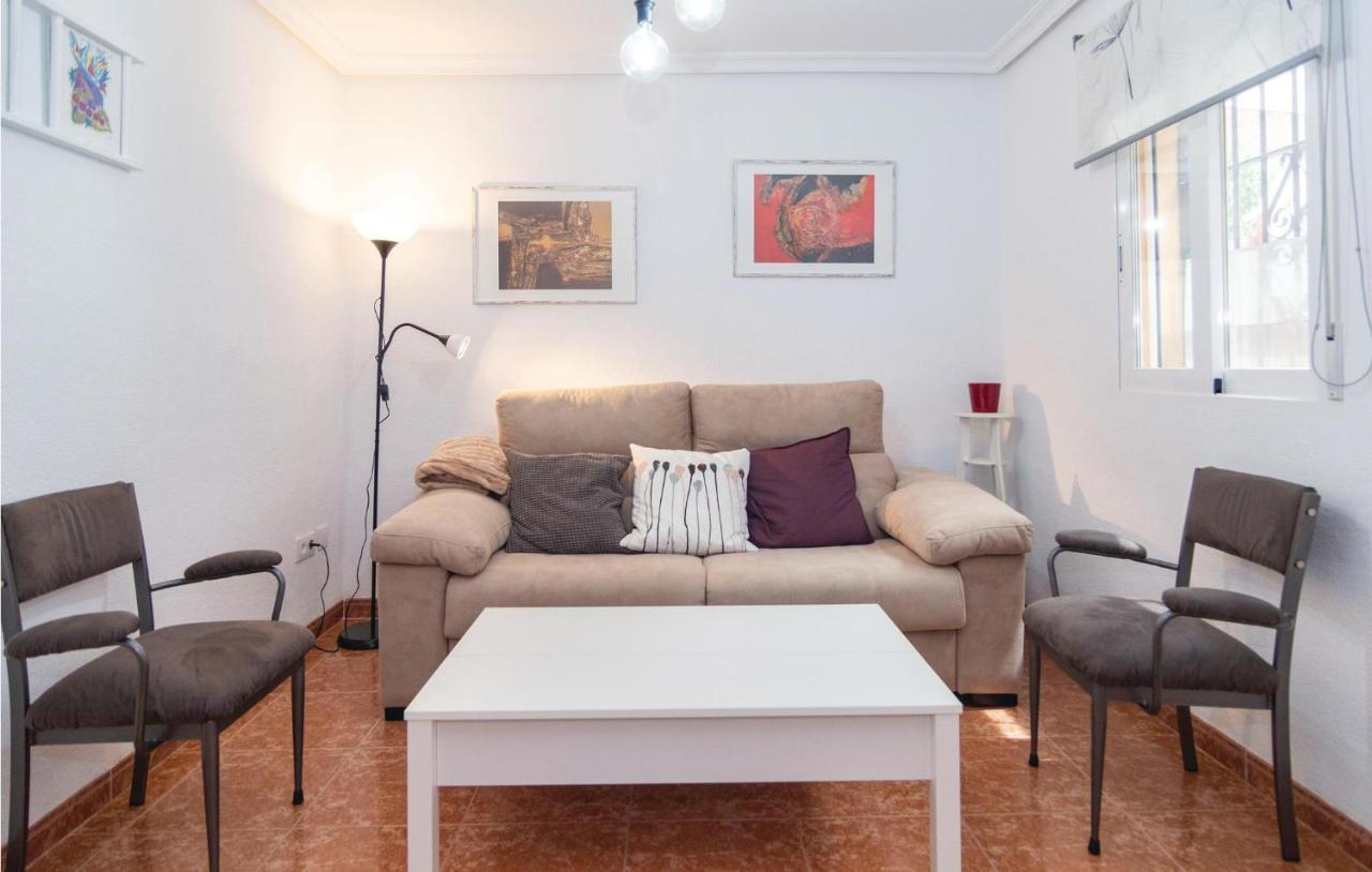 Stunning Apartment In Cordoba With Kitchen Екстер'єр фото